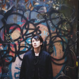 37歳KENNの写真集「Russian Blue」が8月30日より発売　パネル展は9月8日まで イメージ画像