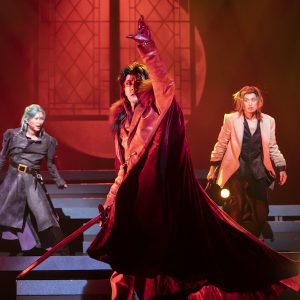 美しき世界観で描かれるプロジェクトの集大成、劇団シャイニング『BLOODY SHADOWS』開幕 イメージ画像