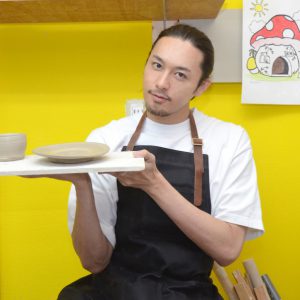 浅草デートで「あ〜ん」に挑戦!?　『稲垣成弥のまずやる!チャンネル』潜入取材第2弾 イメージ画像