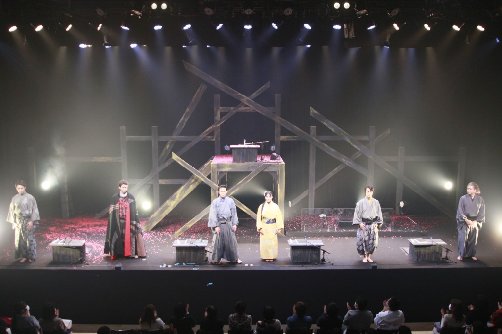 “本能寺の変”の真実とは？ 「朗読活劇 信長を殺した男 2021」舞台写真が公開 イメージ画像