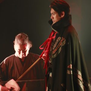 “本能寺の変”の真実とは？ 「朗読活劇 信長を殺した男 2021」舞台写真が公開 イメージ画像