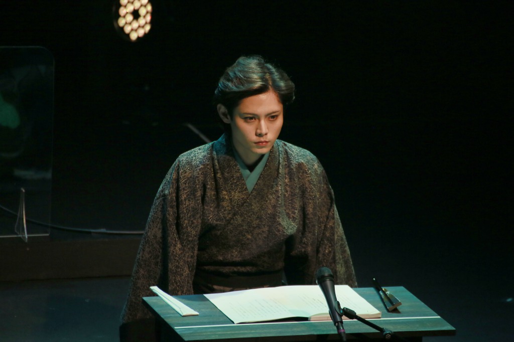 “本能寺の変”の真実とは？ 「朗読活劇 信長を殺した男 2021」舞台写真が公開 イメージ画像