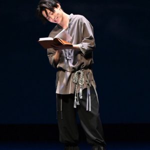 【独占インタビュー】黒羽麻璃央・染谷俊之・牧島 輝が一夜限りの豪華共演　読み語り『スサノオ異伝』 イメージ画像