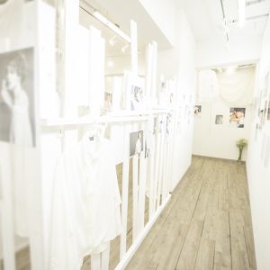 丘山晴己ら20人が参加　全員が“白シャツ”の『白シャツ男子』の写真展が開幕 イメージ画像