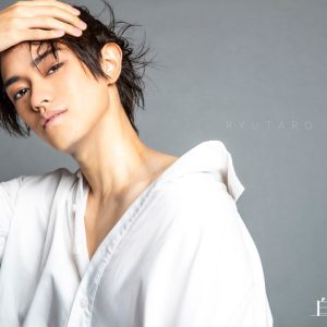 丘山晴己ら20人が参加　全員が“白シャツ”の『白シャツ男子』の写真展が開幕 イメージ画像