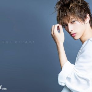 丘山晴己ら20人が参加　全員が“白シャツ”の『白シャツ男子』の写真展が開幕 イメージ画像