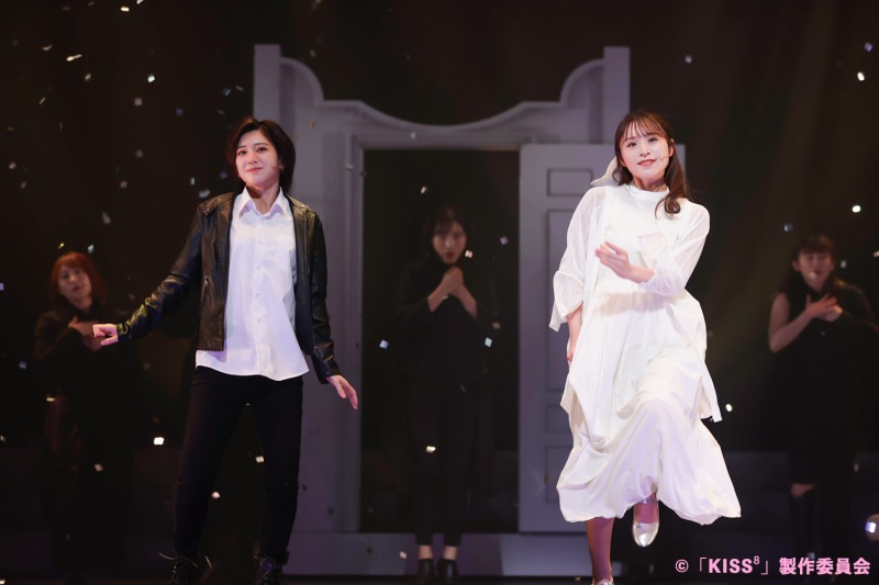 AKB48チーム8、結成8周年記念舞台「KISS⁸」開幕　舞台写真＆坂口渚沙らのコメント公開 イメージ画像