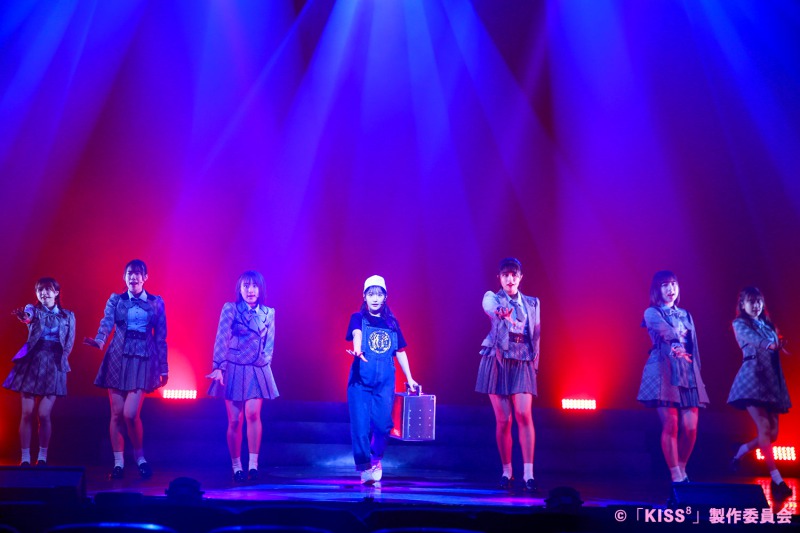 AKB48チーム8、結成8周年記念舞台「KISS⁸」開幕　舞台写真＆坂口渚沙らのコメント公開 イメージ画像