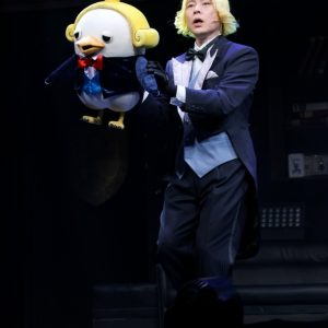 舞台「よんでますよ、アザゼルさん。」舞台写真解禁　千秋楽のライブ配信も決定 イメージ画像